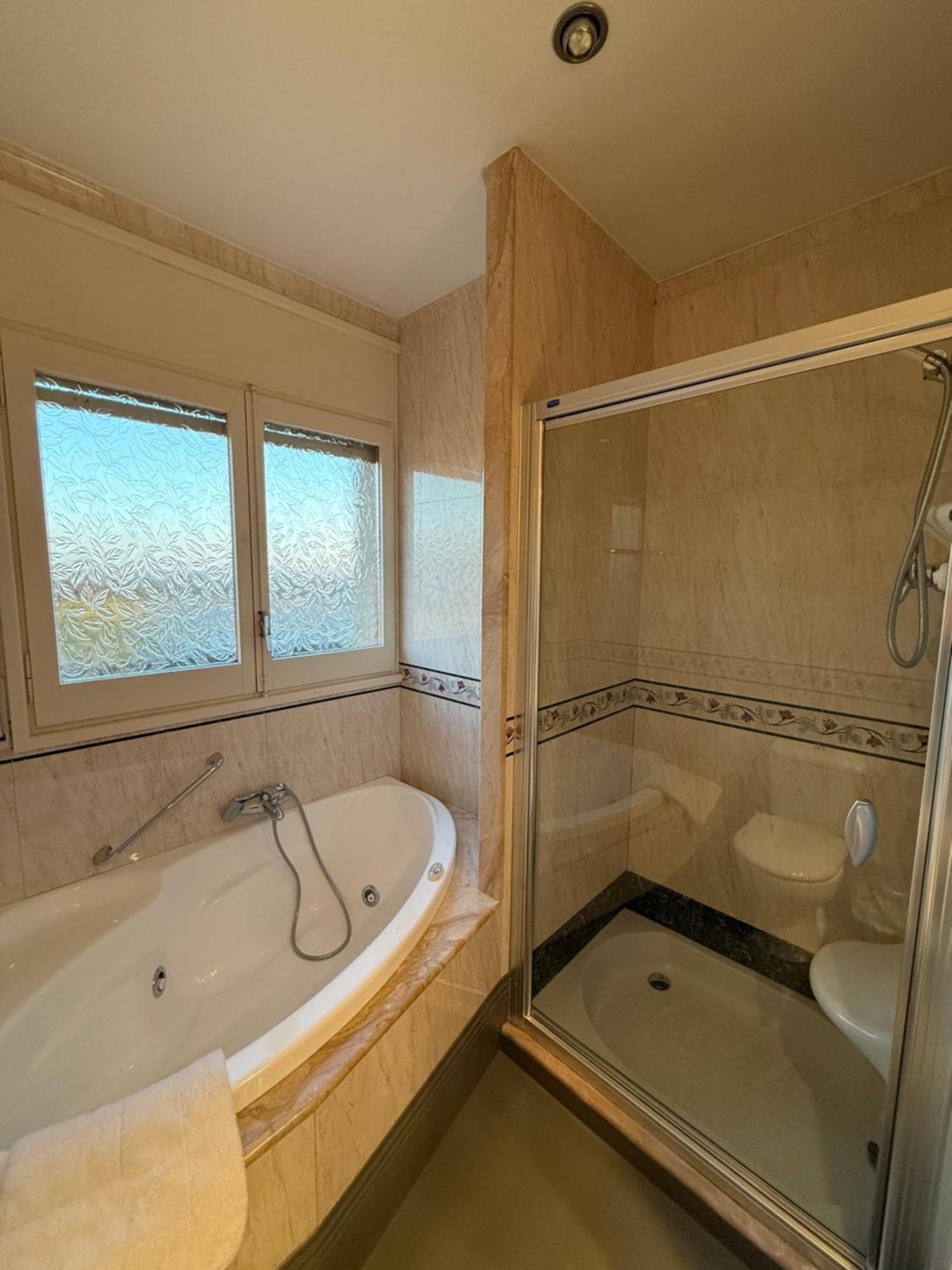 Apartamento En Avia Luaran gambar